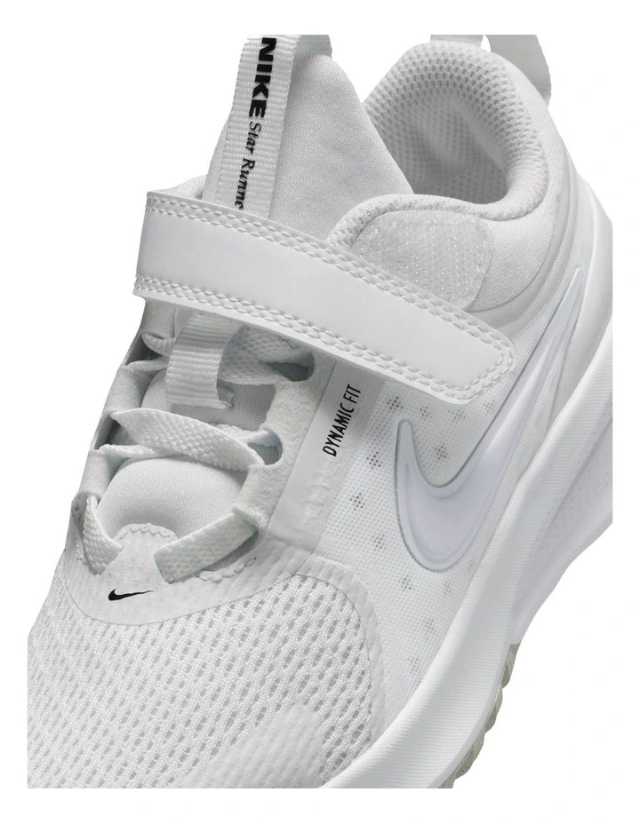 Star Runner Sport Shoes in White image 5