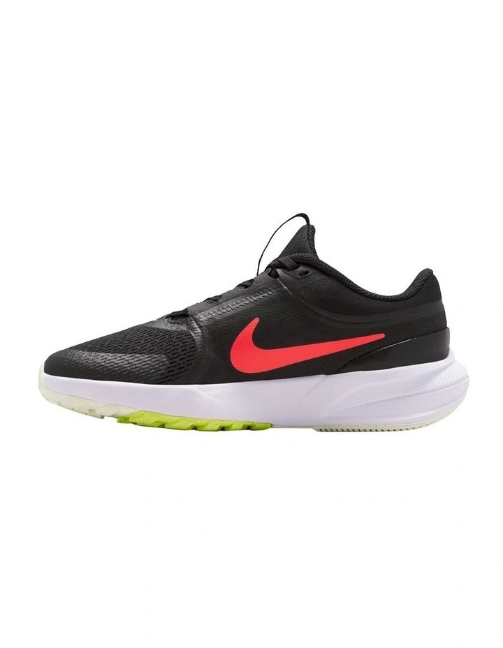 Star Runner 5 Grade School Sport Shoe in Black image 2