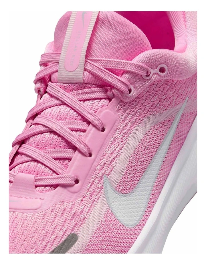 Stellar Ride Grade School Sport Shoe in Pink image 5
