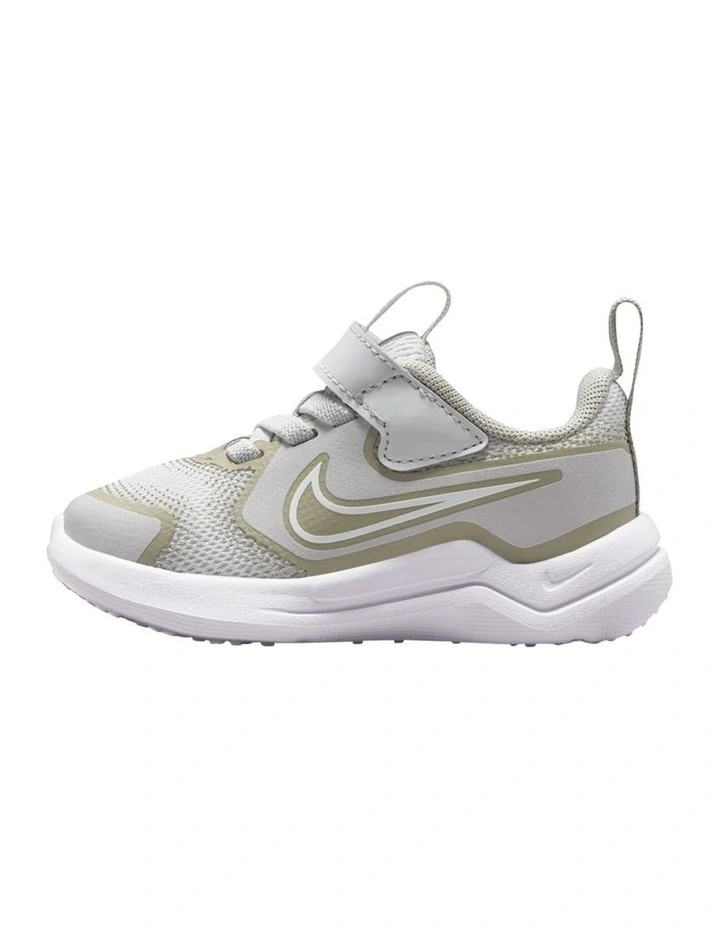 Cosmic Runner Infant Sport in Pale Grey image 2