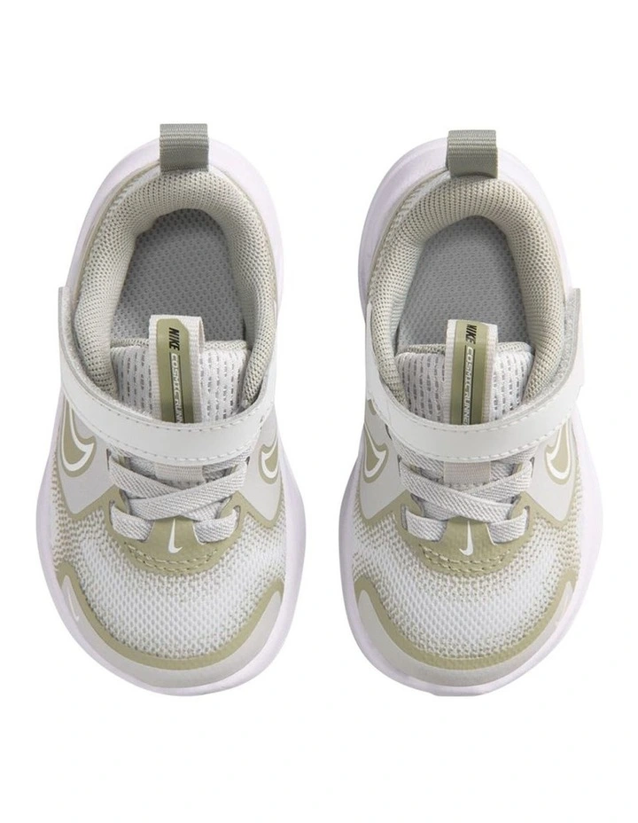 Cosmic Runner Infant Sport in Pale Grey image 3