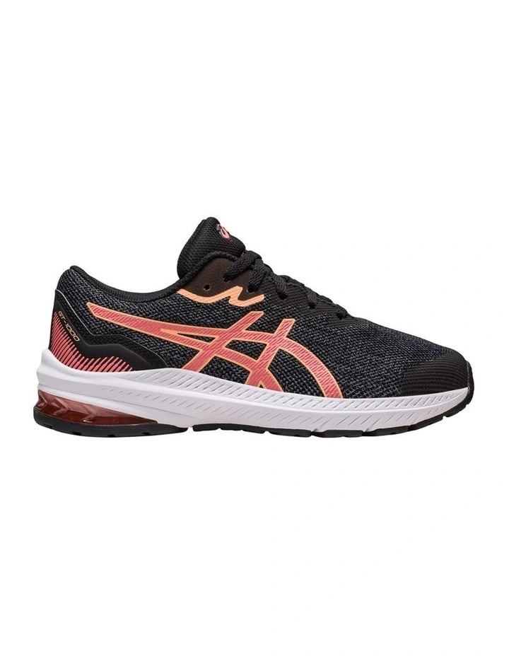 Grade School Sport Shoe in Black image 1