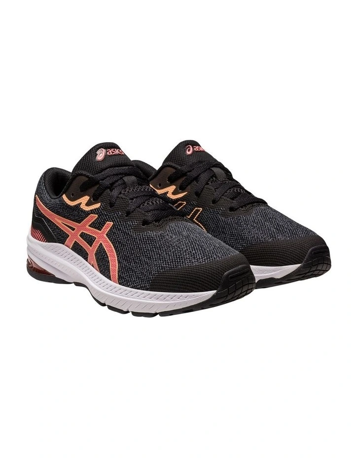 Grade School Sport Shoe in Black image 3