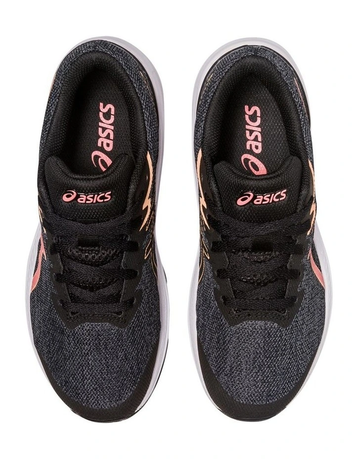 Grade School Sport Shoe in Black image 4