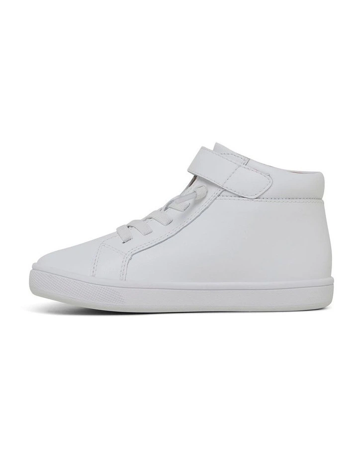 RB Horizon Boots in White image 2