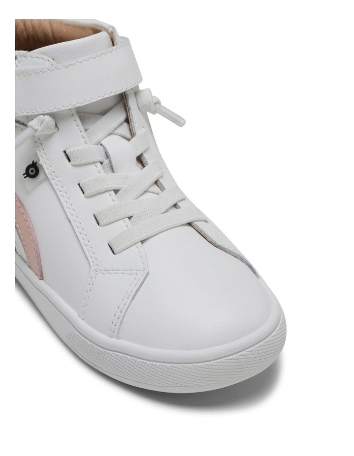 RB Horizon Boots in White image 4