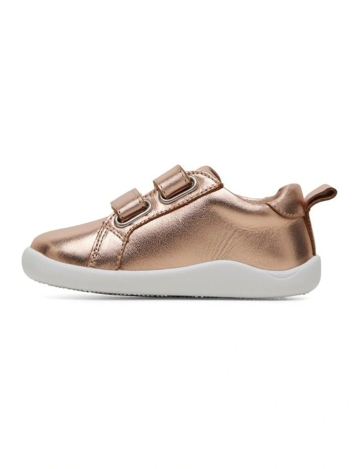 Ground World Sneakers in Copper image 2