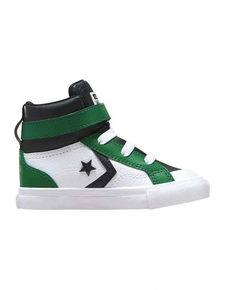 Pro Blaze Strap Infant Sneakers in White image 1