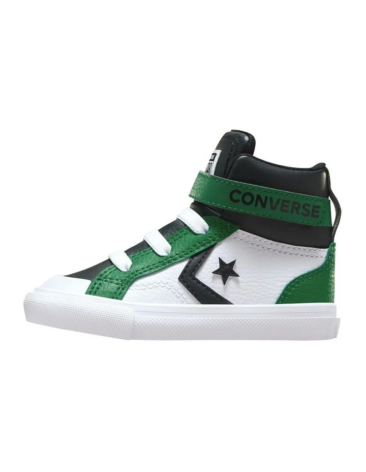 Pro Blaze Strap Infant Sneakers in White image 2