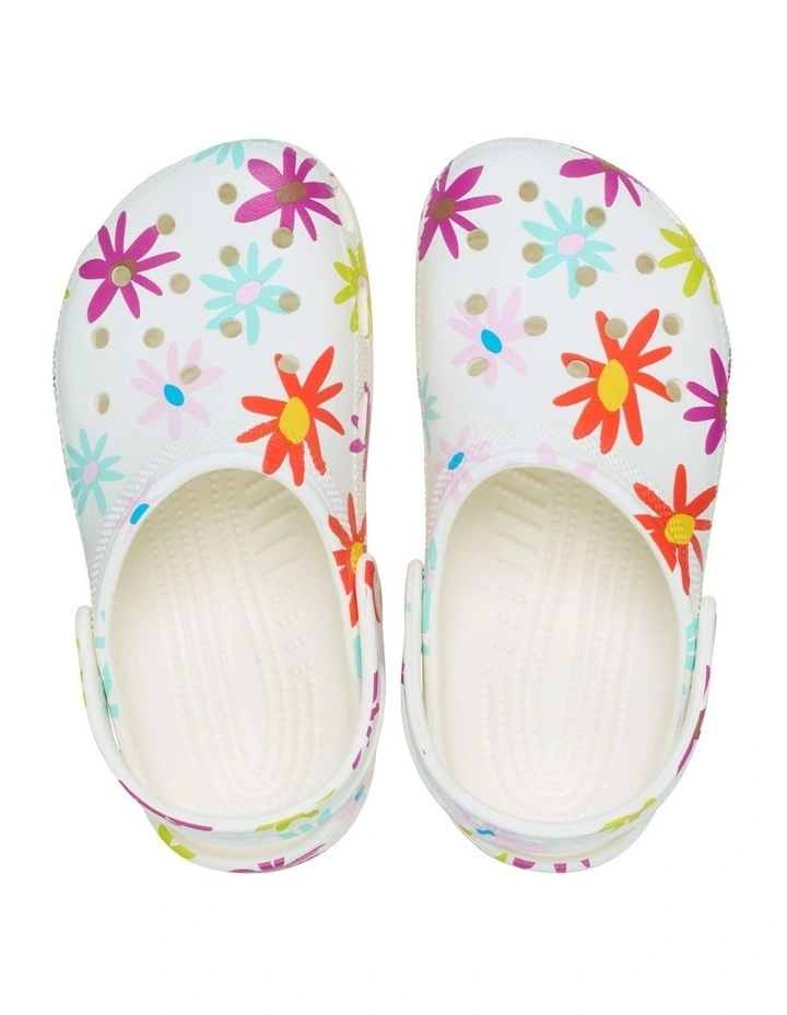 Classic Clog Craft Daisy Youth Beach Sandals in Natural image 3