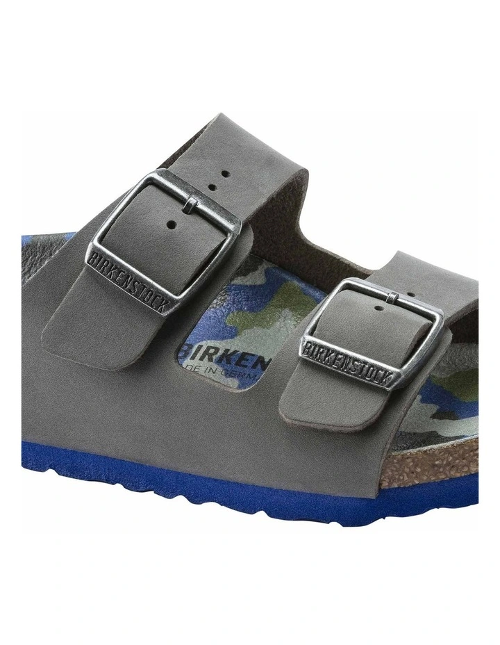 Arizona Bf Nu Narrow Sandals in Grey image 5