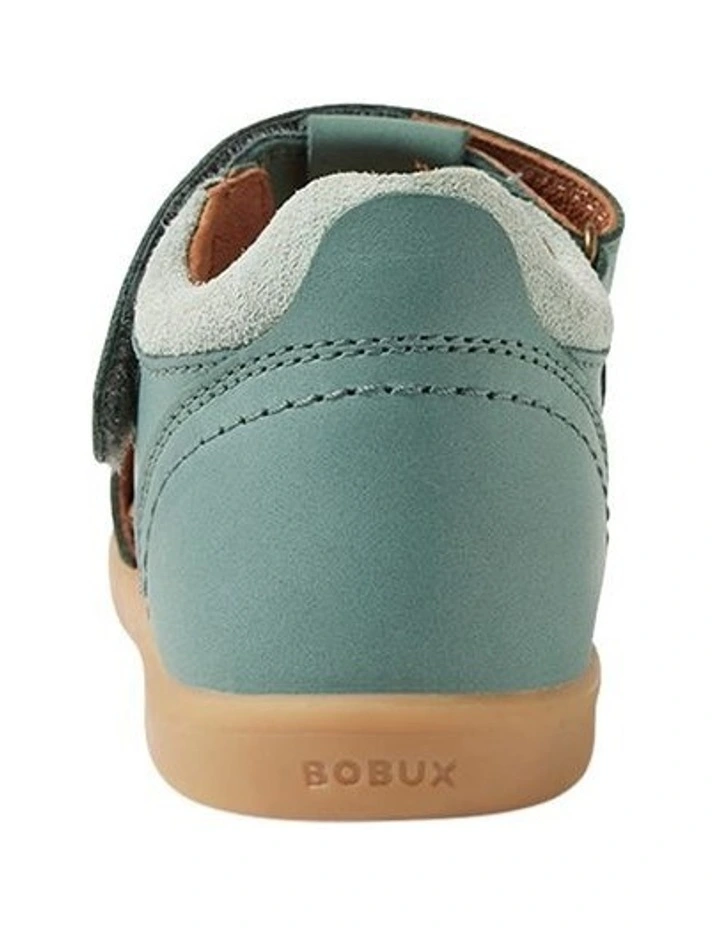 Roam Sandals in Green image 3