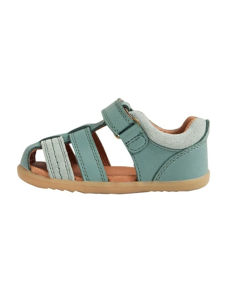 Step Up Roam Sandals in Green image 2