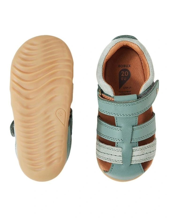 Step Up Roam Sandals in Green image 3
