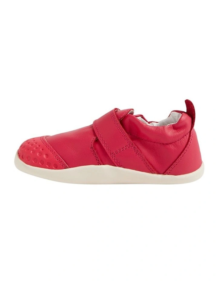 Xplorer Go Prewalker Shoes in Raspberry image 2