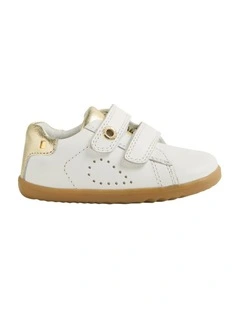 Step Up Maverick Shoes in White