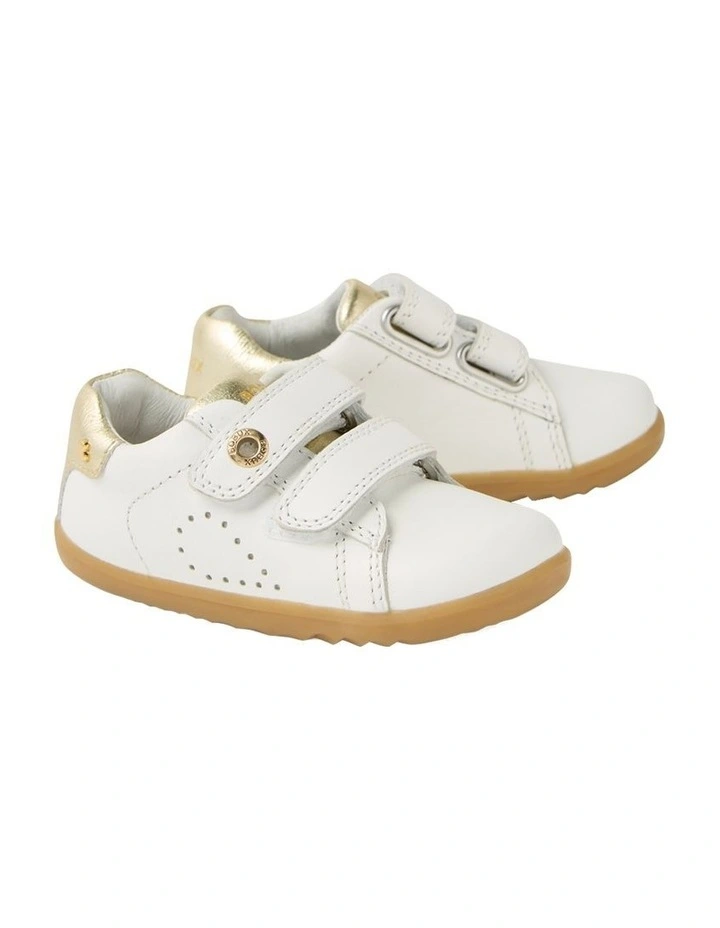 Step Up Maverick Shoes in White image 3