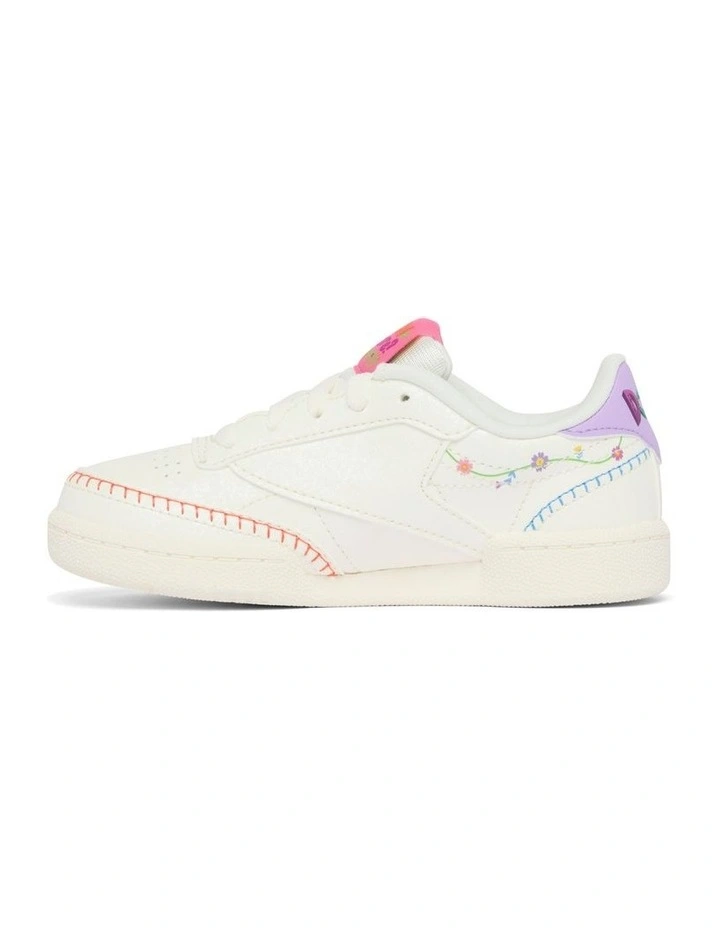Club C Sneakers in White image 2