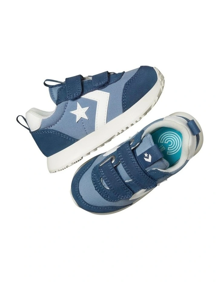 Omega Trainer 2V Infant Sneakers in Blue image 3