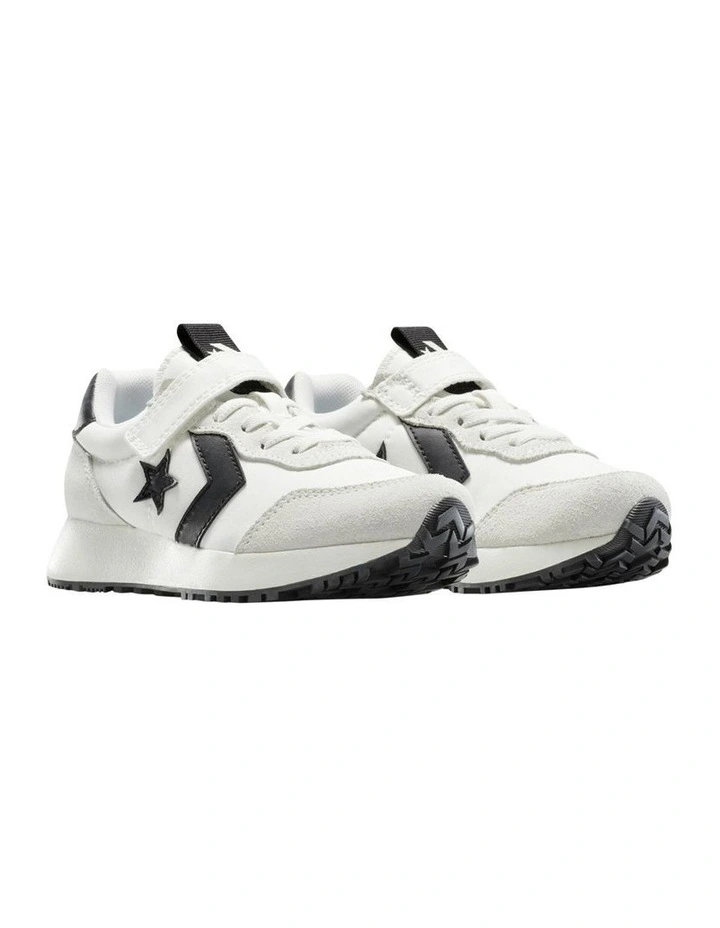 Omega Trainer Self-Fastening Youth Sneakers in Black and White image 4
