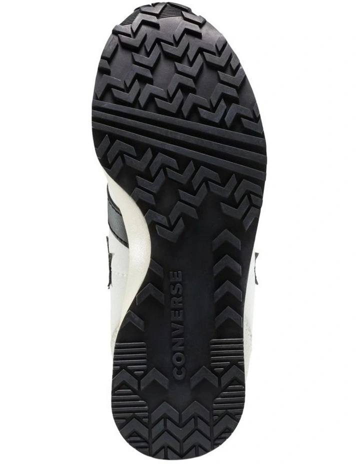 Omega Trainer Self-Fastening Youth Sneakers in Black and White image 5