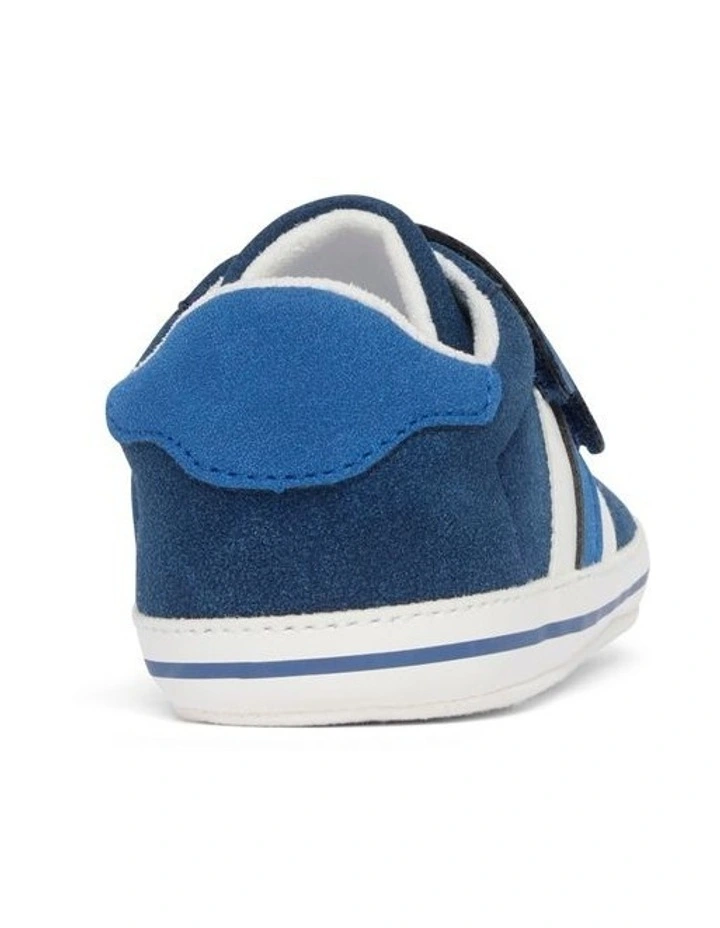 Kamden Prewalker Sneaker in Navy image 3