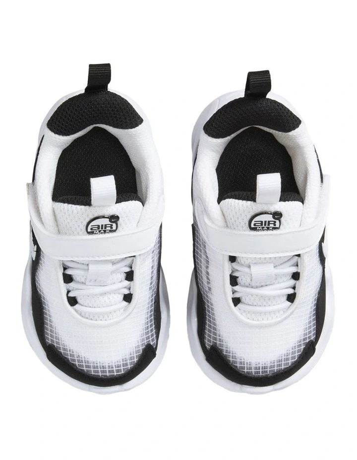 Air Max Nova Infant Sneakers In White image 3