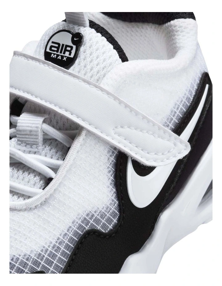 Air Max Nova Infant Sneakers In White image 5