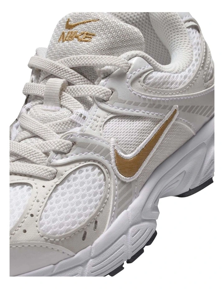V5 Rnr Pre-School Sneakers in White image 5