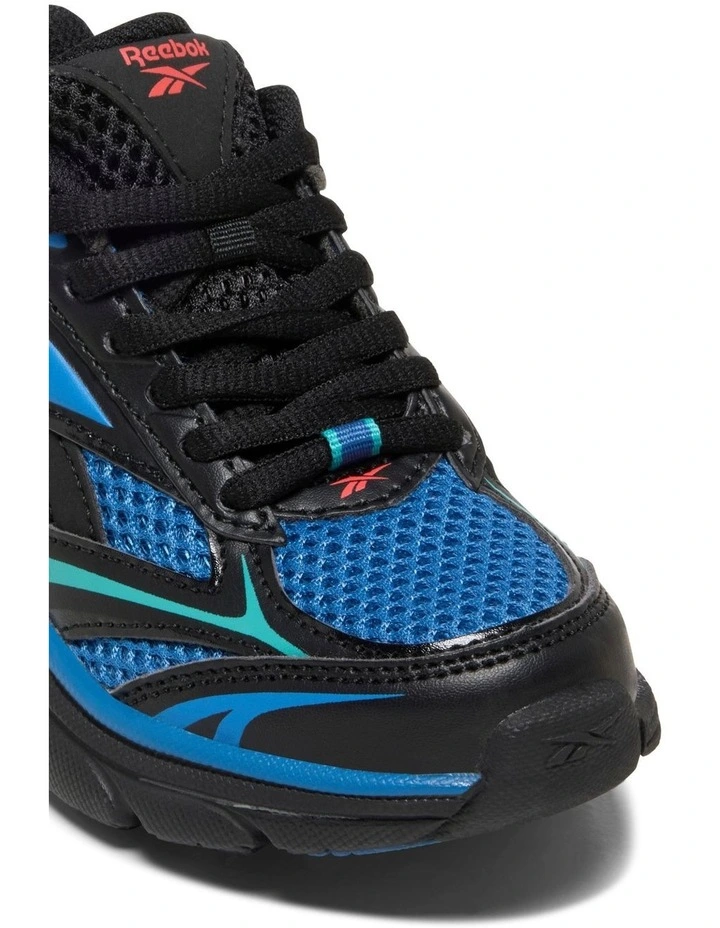 Belwave Sneakers In Black image 4