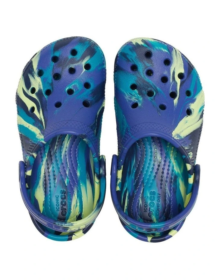Classic Marbled Clog Youth Beach Sandals in Navy image 3