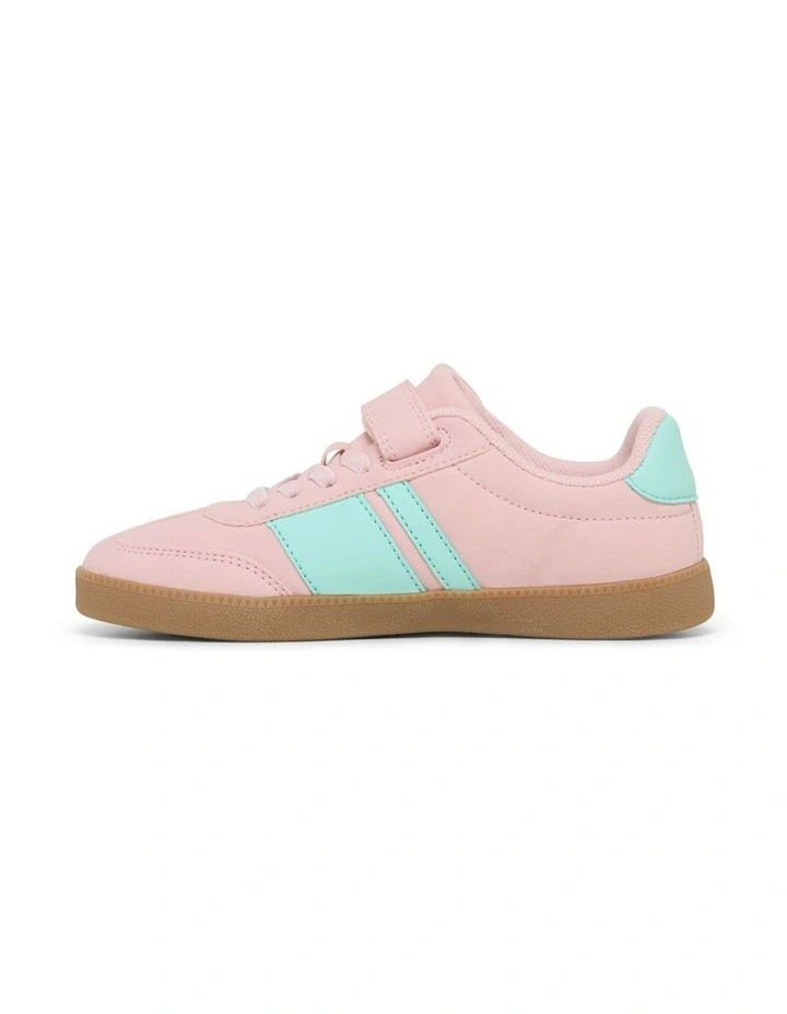 Kennedy Sneakers in Pink image 2