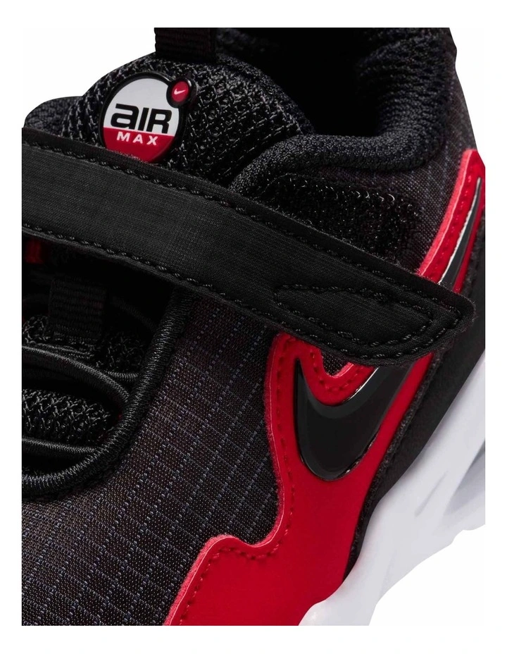 Air Max Nova Sneakers in Black image 5