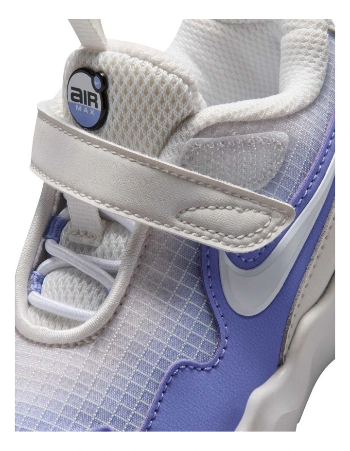 Air Max Nova Sneakers in Grey image 5