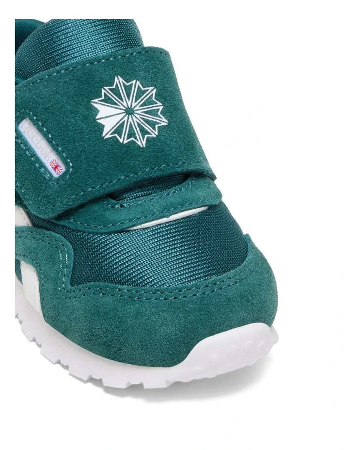 Cl Nylon Sneakers In Green image 4
