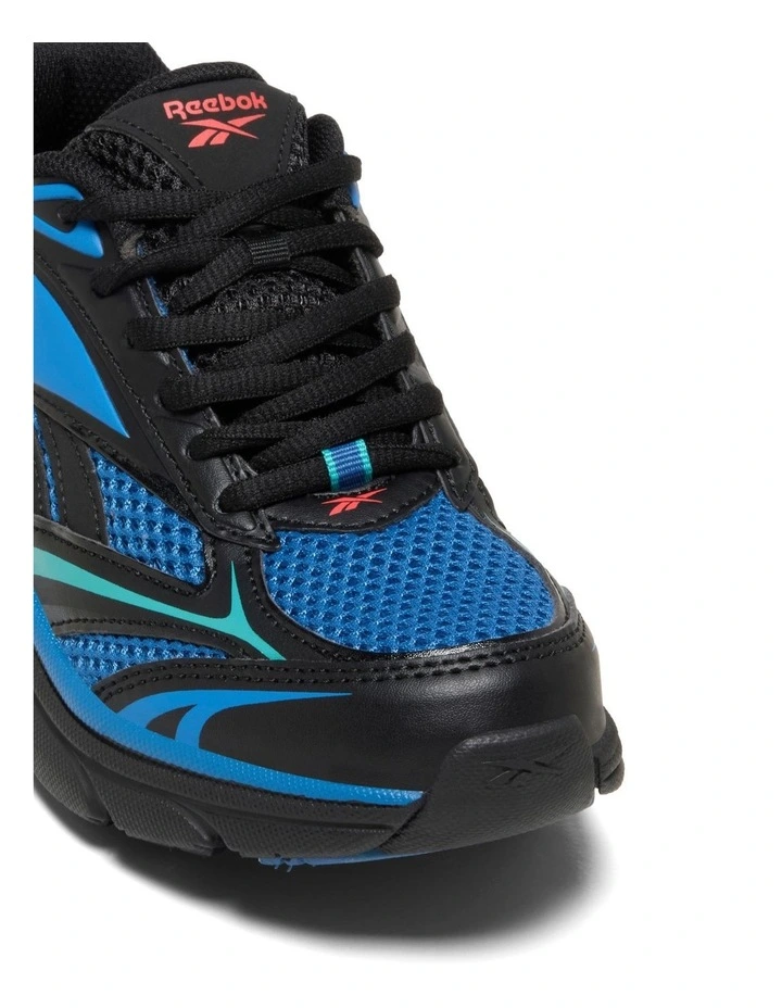 Belwave Sneakers In Black image 4