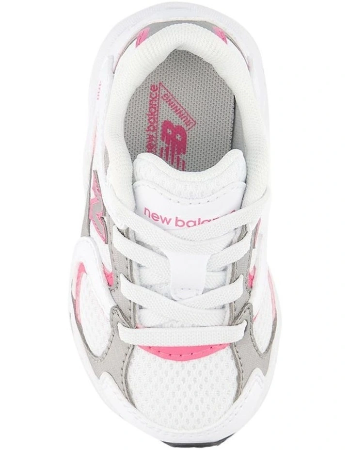 408 El Infant Sneakers in White image 3