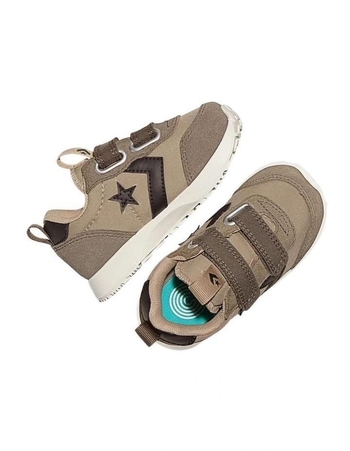 Omega Trainer 2V Infant Sneakers In Taupe image 2