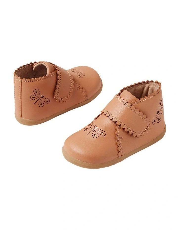 Step Up Willow Boots in Tan image 4