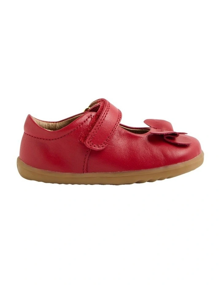 Step Up Bowyn Shoes In Red image 1