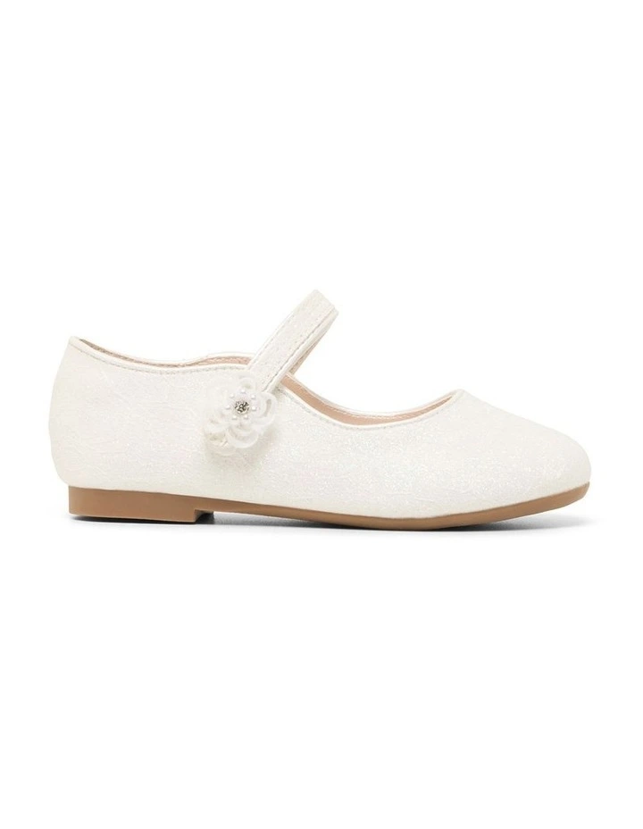Caprice Shoes In White image 1