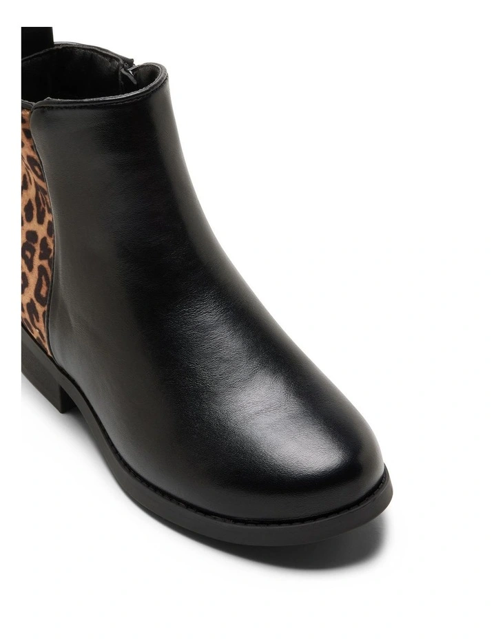 Ezra Boots In Black image 4