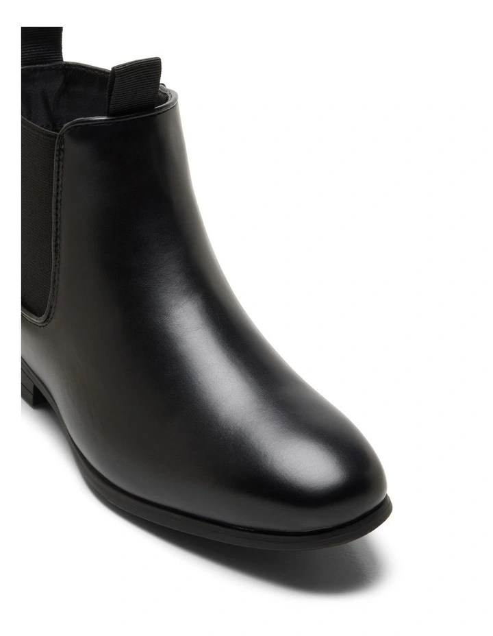 Murphy Boots In Black image 4
