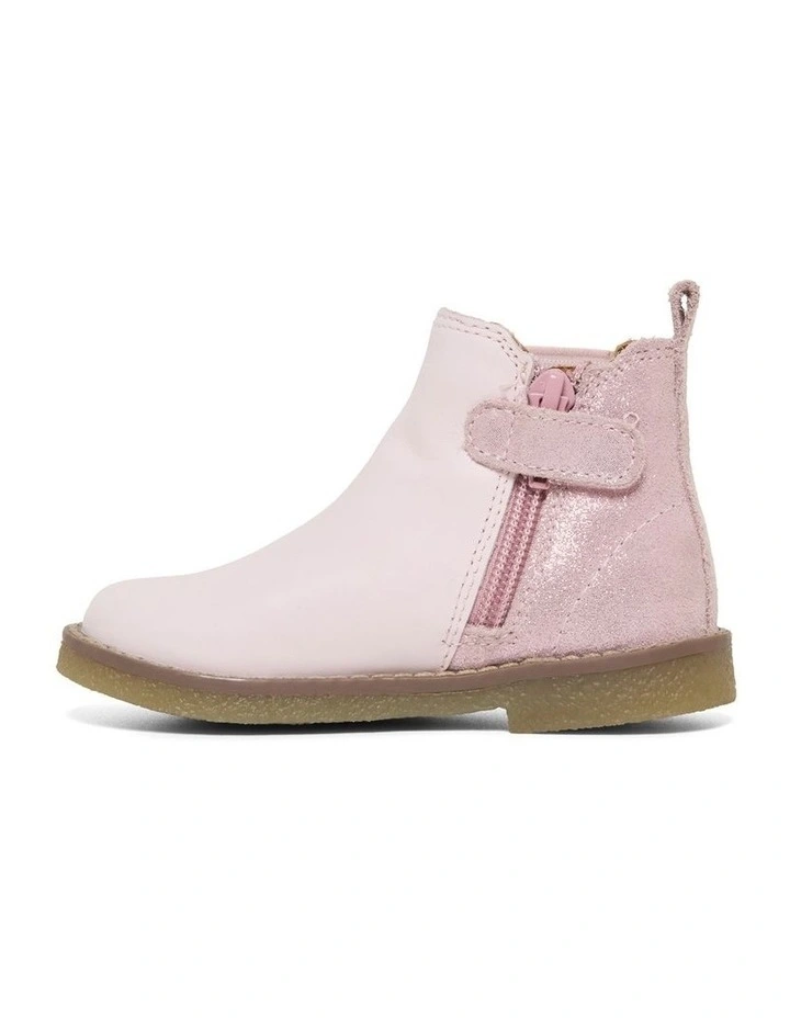 Cohen Infant Boots In Lt Pink image 2