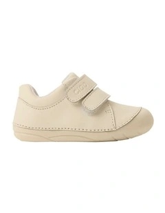 Bobby Prewalker In White