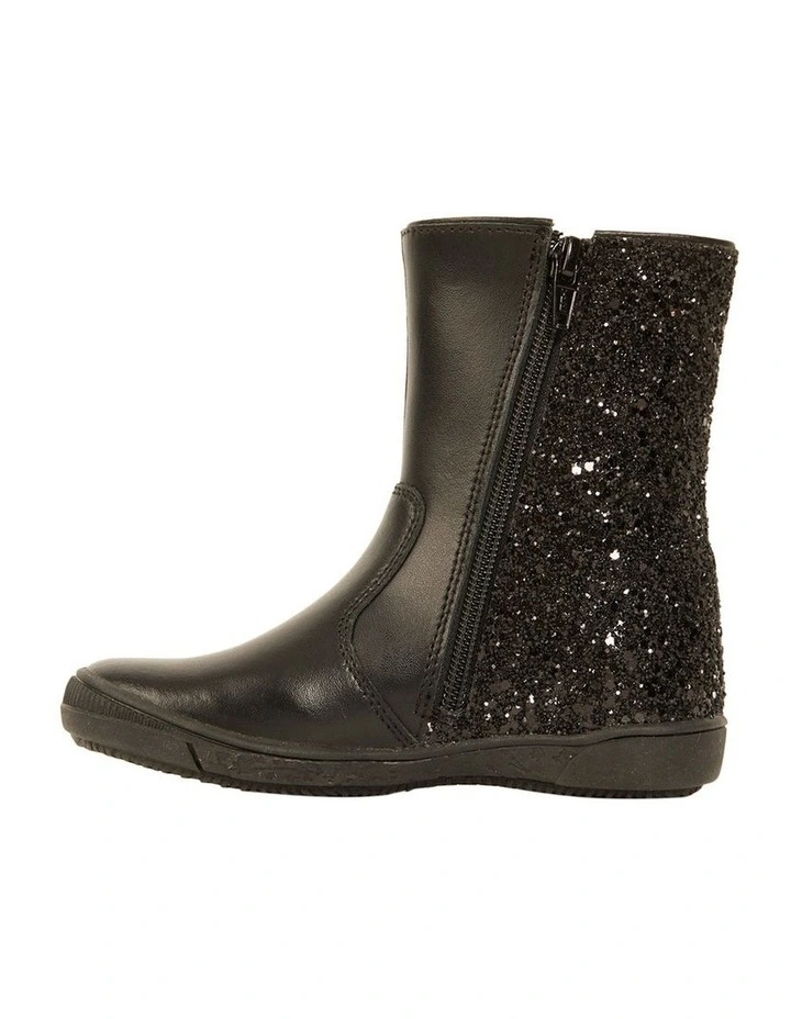 Gerta Boots In Black image 2