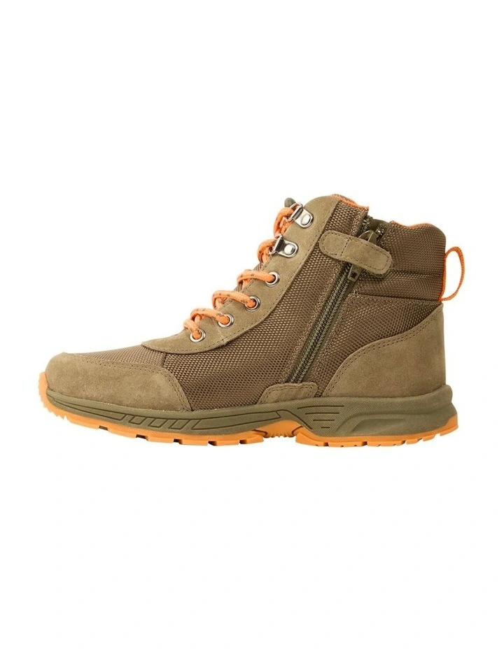 Grayson Hiker Boots In Khaki image 2
