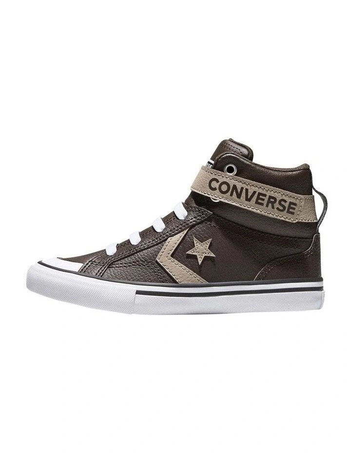 Pro Blaze Strap Youth Sneakers in Black and White image 2