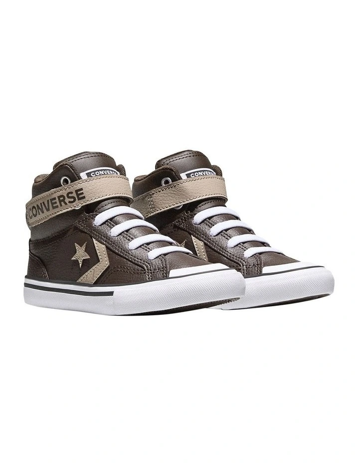 Pro Blaze Strap Youth Sneakers in Black and White image 4