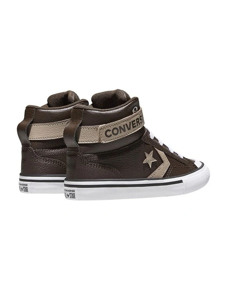 Pro Blaze Strap Youth Sneakers in Black and White image 5